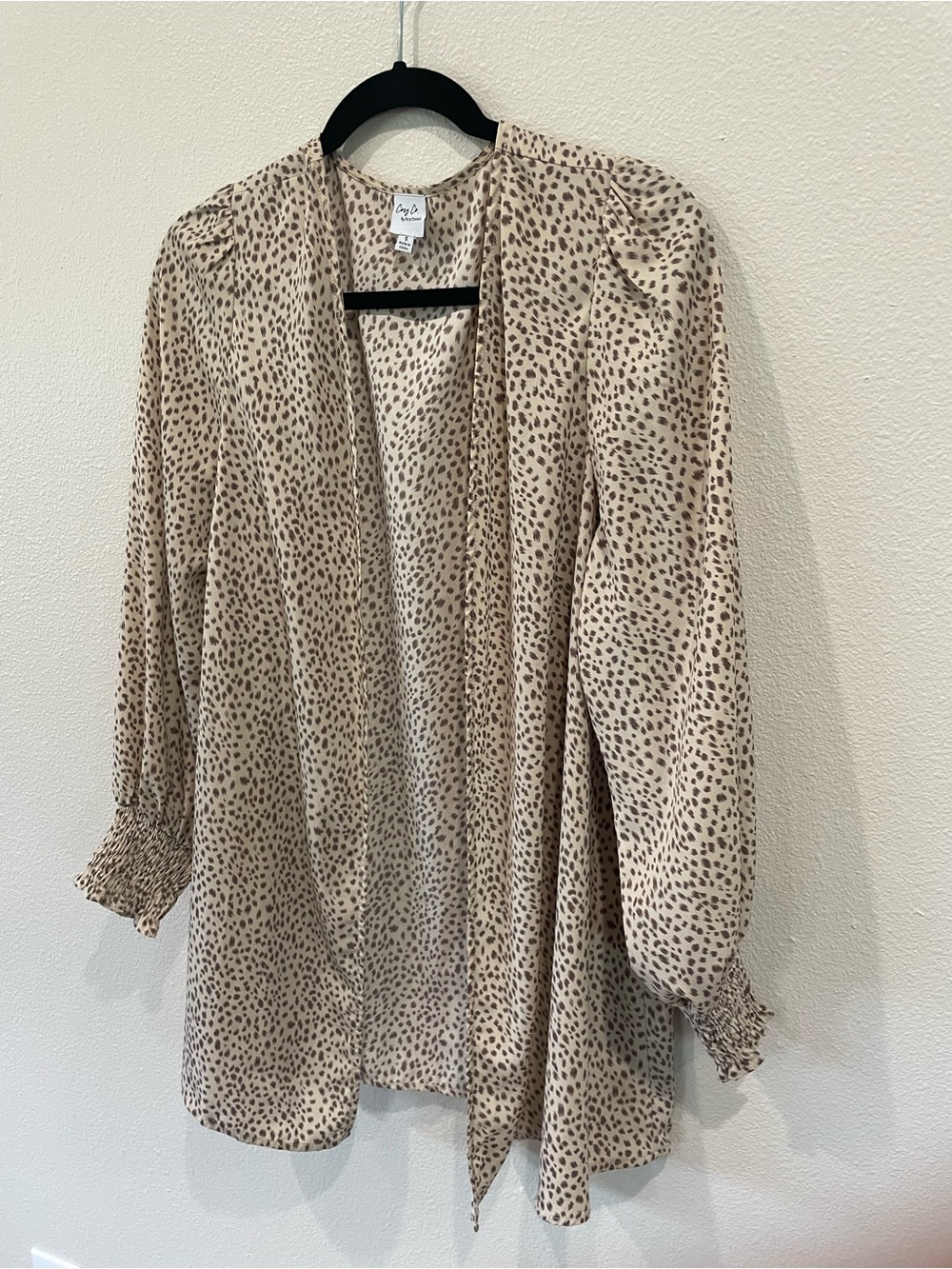 Cozy Casual Leopard-Print Cardigan With Balloon Sleeves